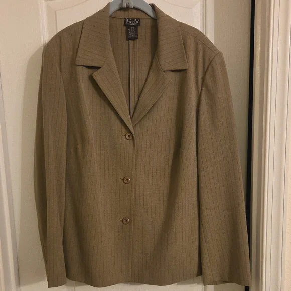 Rafaella Beige Women's Plus Size Suit - Picture 1 of 14